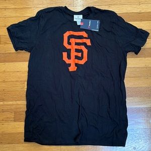 San Francisco Giants tee shirt
